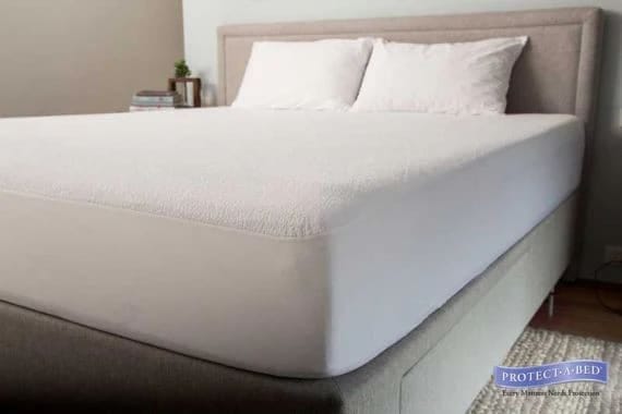 Comfortshield Deluxe Mattress Protector   607072 Double 138x188cm 1550ml Waterproof White